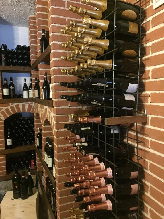 Ristorante Albergo 'L Bunet Cortemilia Ngoại thất bức ảnh