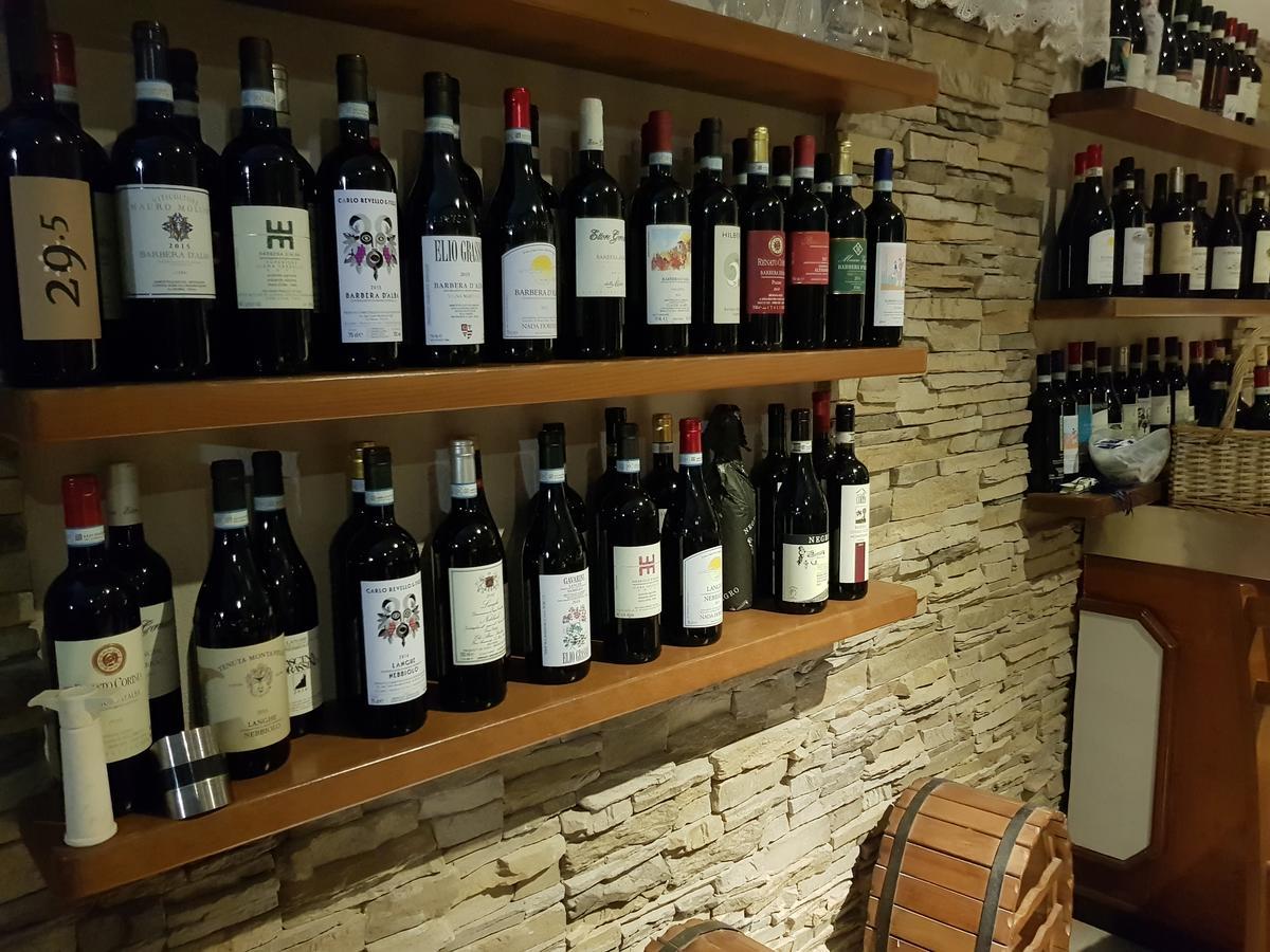 Ristorante Albergo 'L Bunet Cortemilia Ngoại thất bức ảnh